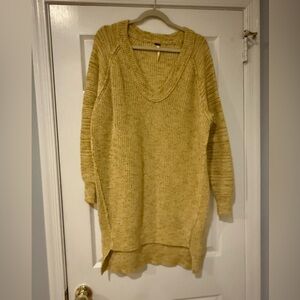 NWOT Free People Sunday V-Neck Sweater